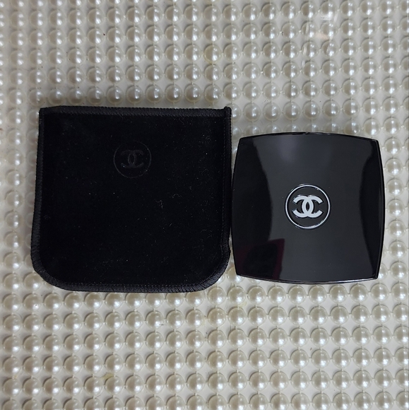 CHANEL LES 4 OMBRES eyeshadow palette - 226 Tissue Rivoli - Picture 6 of 7